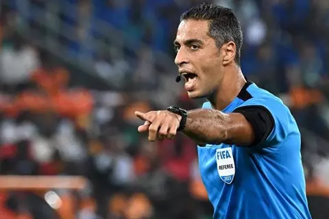 ضمنهم أمين عمر.. حكام مباراة سوريا وفلسطين في كأس العرب